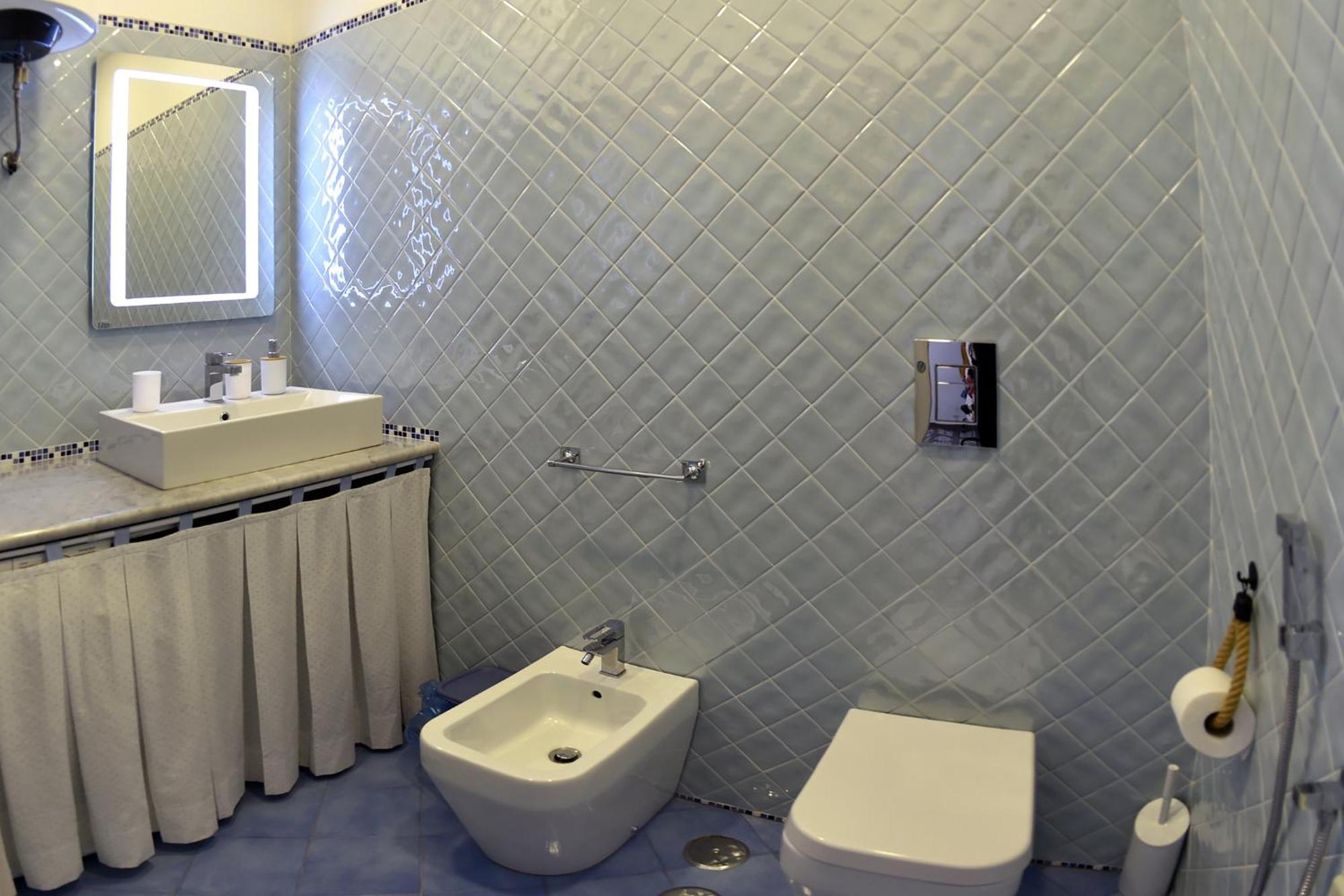 B&B Gerry 'S Home Amalfi Coast Vietri Bagian luar foto